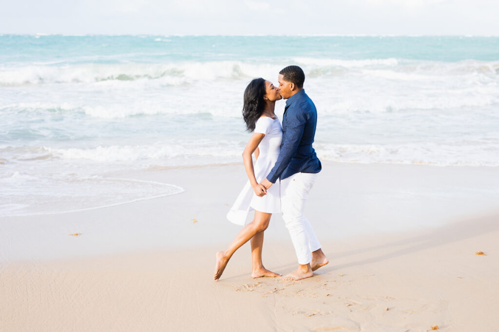 Engagement Session at Hotel Marriot Stellaris Beach